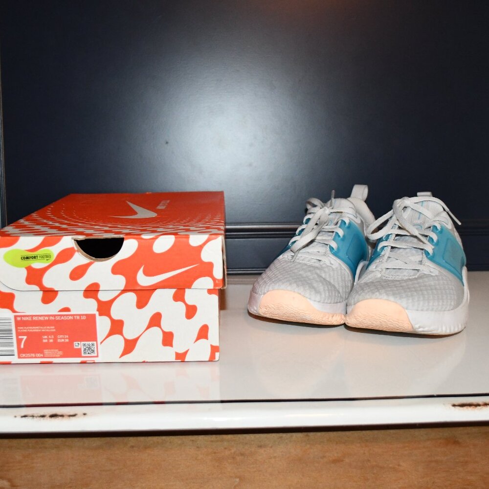 Women's NIKE Renew In-Season TR 10